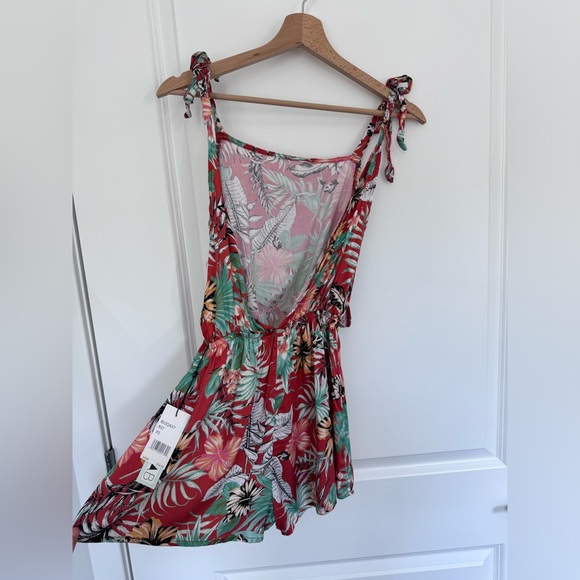 NEW! The Bikini Lab romper swimsuit coverup size XS tropical Hawaiian open back - Picture 10 of 13